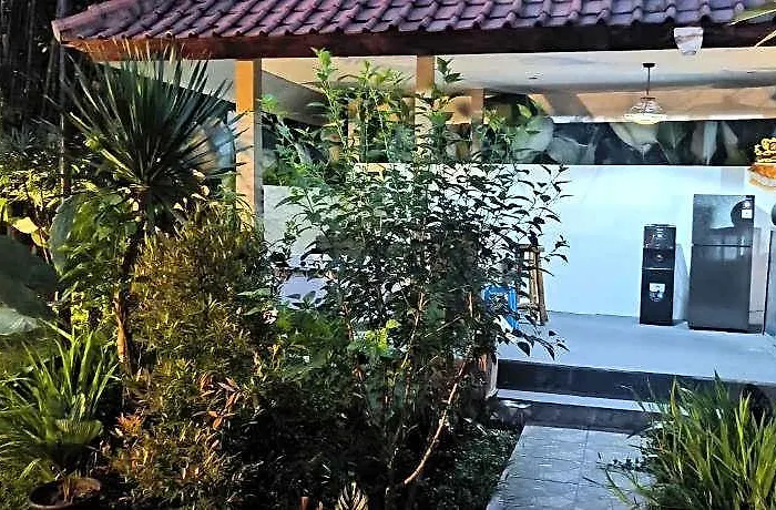 Tanggu Ubud * Sayan (Bali)